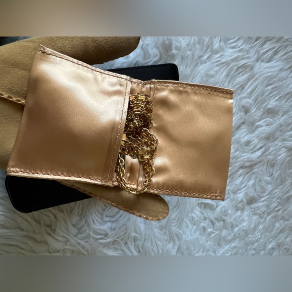 EUC Gucci Vintage 2 way shoulder Clutch - Picture 16 of 16